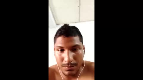 dick774369 online show from 6, 1, 2025