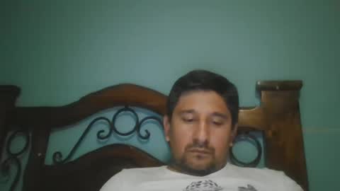Snapshot of dickeduardo chatting on 7, 12, 2024 dickeduardo online show from 7, 12, 2024