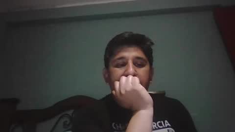 Snapshot of dickeduardo chatting on 6, 11, 2025 dickeduardo online show from 6, 11, 2025