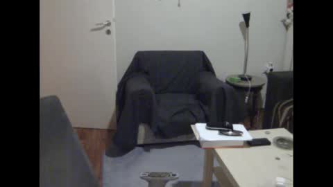 Snapshot of dickus_biggus chatting on 12, 3, 2025 dickus_biggus online show from 12, 3, 2025