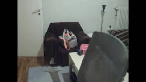 Snapshot of dickus_biggus chatting on 29, 3, 2026 dickus_biggus online show from 29, 3, 2026