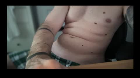 Snapshot of dicky_cage chatting on 7, 8, 2026 dicky cage online show from 7, 8, 2026