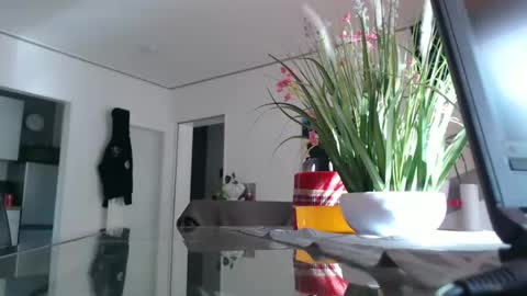 squirtcock online show from 6, 4, 2026