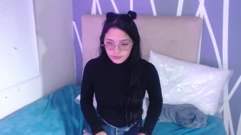 Ximena  online show from 7, 12, 2024