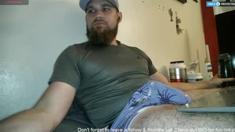 Snapshot of dikdowndaddy chatting on 28, 7, 2026 Daddy online show from 28, 7, 2026