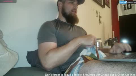 Snapshot of dikdowndaddy chatting on 7, 8, 2026 Daddy online show from 7, 8, 2026
