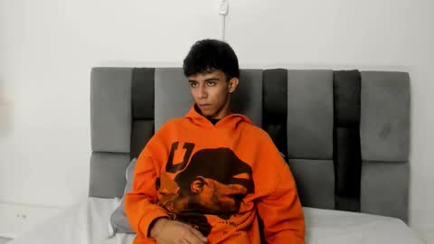 dikey_18 online show from 26, 9, 2025