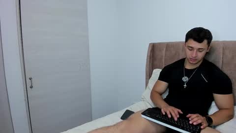 Dilan Coy online show from 17, 10, 2025