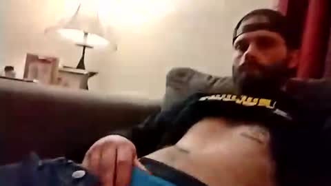 dill801975 online show from 3, 2, 2026