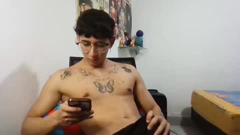 dillom420 online show from 31, 1, 2025