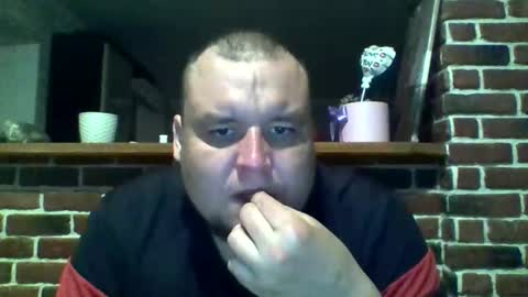 Snapshot of dimasvit5306 chatting on 9, 4, 2026 dimasvit5306 online show from 9, 4, 2026