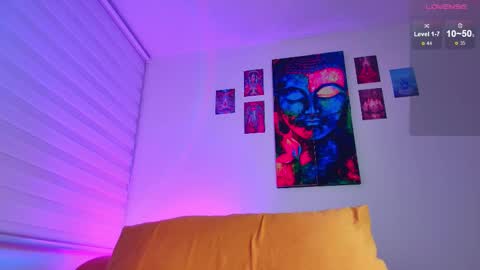 Julian Independent Model online show from 14, 2, 2026