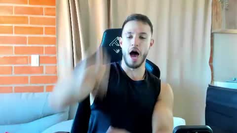 Snapshot of dimitricaruso chatting on 11, 6, 2026 dimitricaruso online show from 11, 6, 2026
