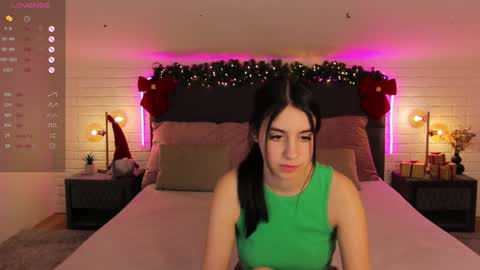 Dina Foxxx online show from 7, 1, 2025