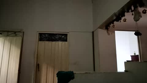 diora_squirt_juicy online show from 5, 12, 2025