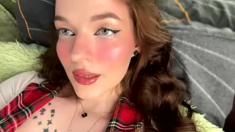 Diora  Sam  online show from 5, 6, 2026