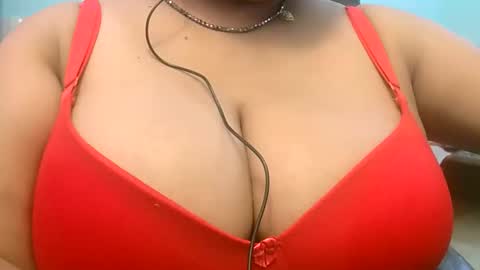 Snapshot of dipa2345 chatting on 17, 9, 2025 dipa2345 online show from 17, 9, 2025