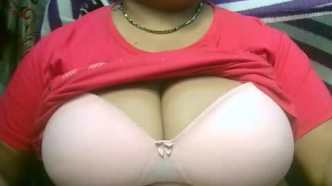 Snapshot of dipa2345 chatting on 28, 9, 2025 dipa2345 online show from 28, 9, 2025