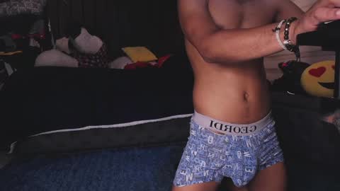 dirty_27cms online show from 31, 12, 2024