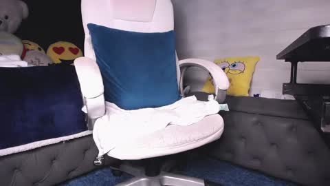 dirty_27cms online show from 19, 1, 2025