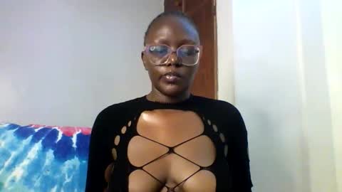 ELLE online show from 11, 1, 2026