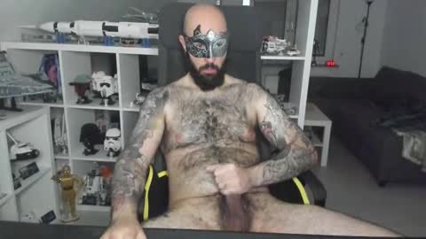 Robert online show from 22, 10, 2025