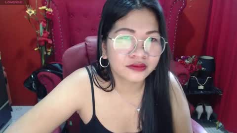 LatexQueen online show from 4, 2, 2025