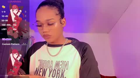 Naomy  online show from 16, 7, 2026