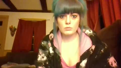 Crystal online show from 6, 11, 2025