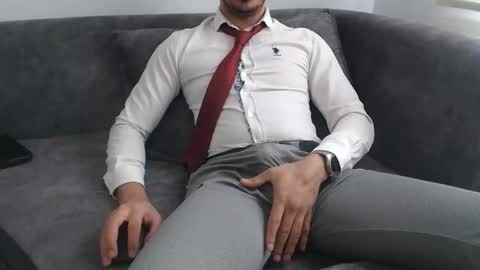 dirtyybooyy77 online show from 8, 4, 2026