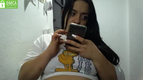 Snapshot of dirtyymom chatting on 14, 9, 2025 dirtyymom online show from 14, 9, 2025