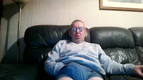 Snapshot of discovery63 chatting on 9, 1, 2025 discovery63 online show from 9, 1, 2025