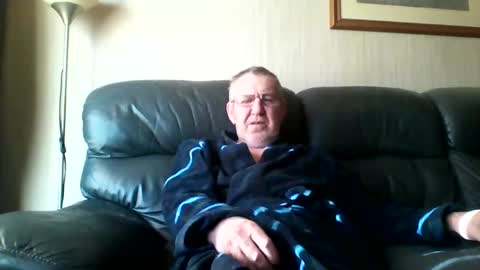 Snapshot of discovery63 chatting on 6, 2, 2025 discovery63 online show from 6, 2, 2025