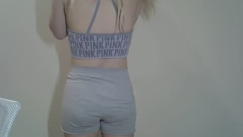 DitaMilton online show from 5, 2, 2025