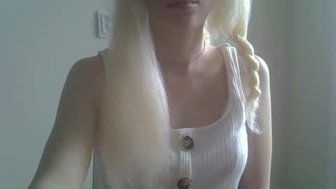 DitaMilton online show from 13, 9, 2025