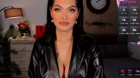    online show from 23, 6, 2026