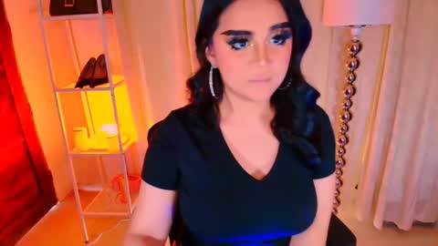 Snapshot of divorced_ms_valeria chatting on 1, 2, 2026 Vally online show from 1, 2, 2026