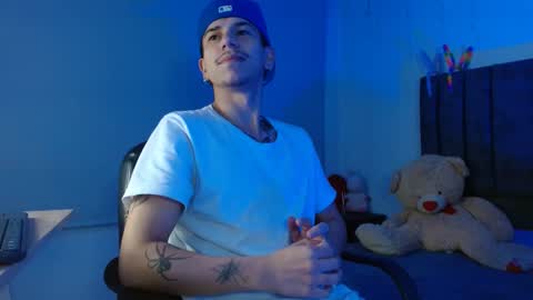 Snapshot of dj__bigd chatting on 8, 10, 2025 big d B online show from 8, 10, 2025