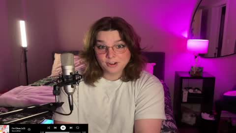 Snapshot of djentslut chatting on 5, 12, 2024 djentslut online show from 5, 12, 2024