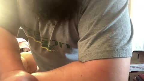 Snapshot of djfreeque chatting on 8, 3, 2025 djfreeque online show from 8, 3, 2025