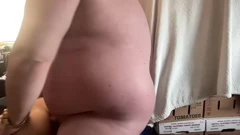 Snapshot of djfreeque chatting on 11, 3, 2025 djfreeque online show from 11, 3, 2025