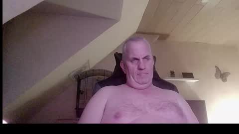 doggy2629 online show from 23, 2, 2026