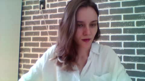 Snapshot of dolcezza_ chatting on 22, 4, 2026 dolcezza_ online show from 22, 4, 2026
