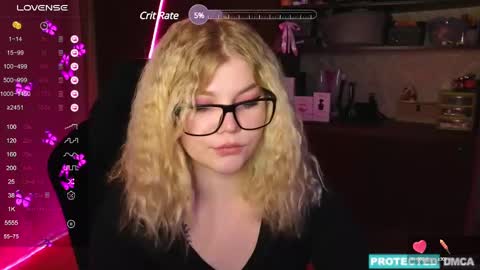 Chloe online show from 5, 12, 2024