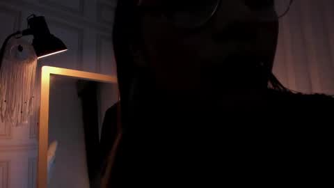 doll_isa_ online show from 14, 9, 2025