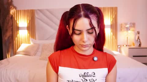 doll_kira_ online show from 20, 5, 2026