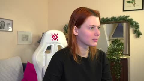 Your doll Lesli online show from 26, 1, 2025