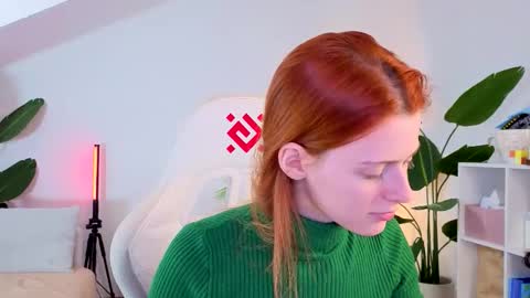 Your doll Lesli online show from 26, 11, 2025