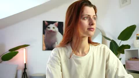 Your doll Lesli online show from 4, 4, 2026