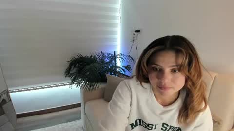 doll_oriana online show from 24, 7, 2026